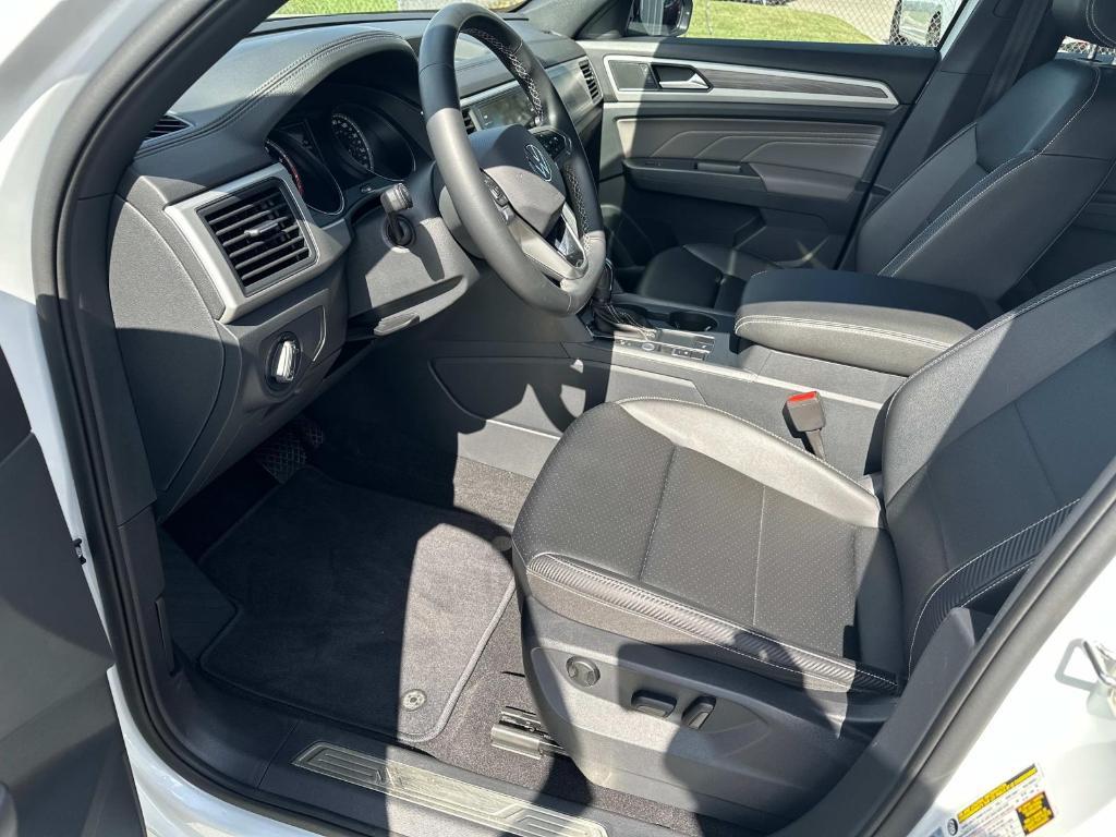 used 2021 Volkswagen Atlas Cross Sport car, priced at $19,900