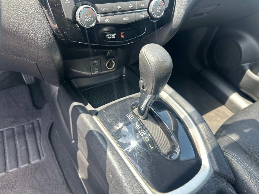 used 2014 Nissan Rogue car, priced at $6,900