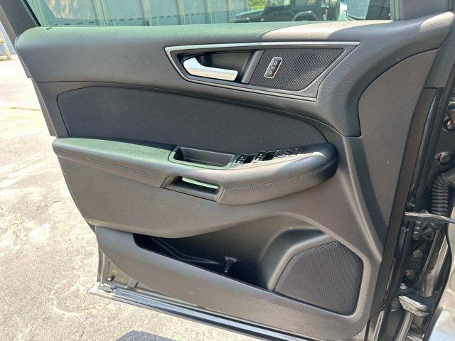 used 2017 Ford Edge car, priced at $10,900