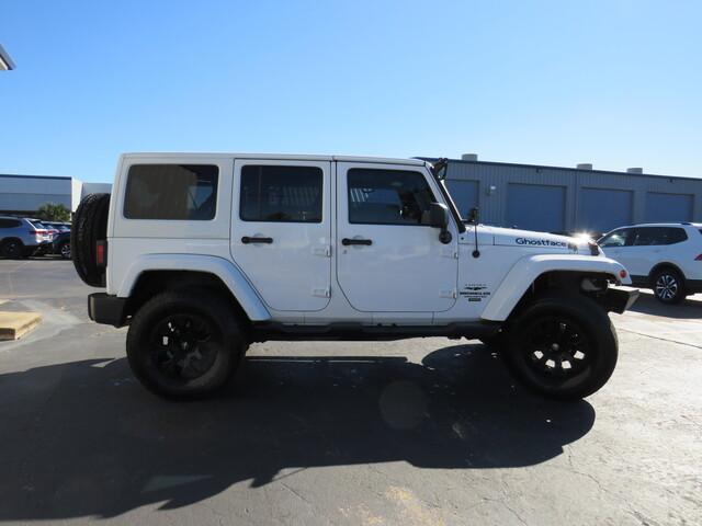 used 2014 Jeep Wrangler Unlimited car, priced at $19,900