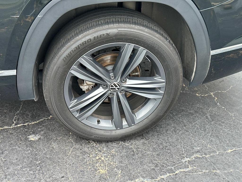 used 2021 Volkswagen Atlas car, priced at $19,900