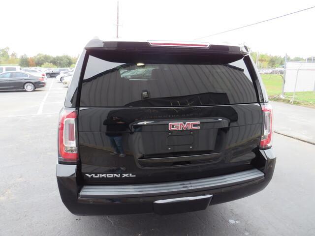 used 2016 GMC Yukon XL car, priced at $15,900