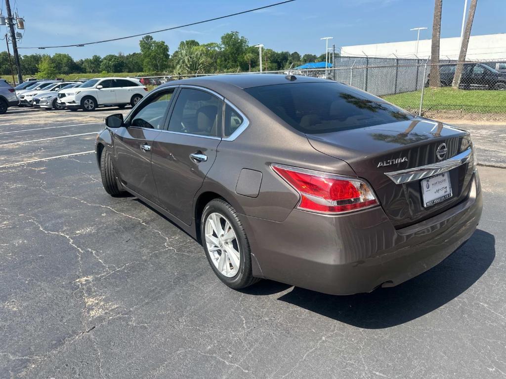 used 2015 Nissan Altima car, priced at $4,900