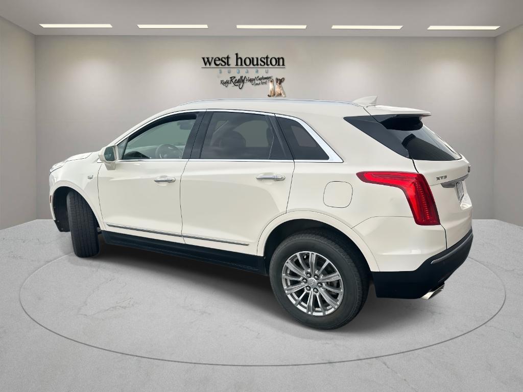 used 2019 Cadillac XT5 car, priced at $22,490