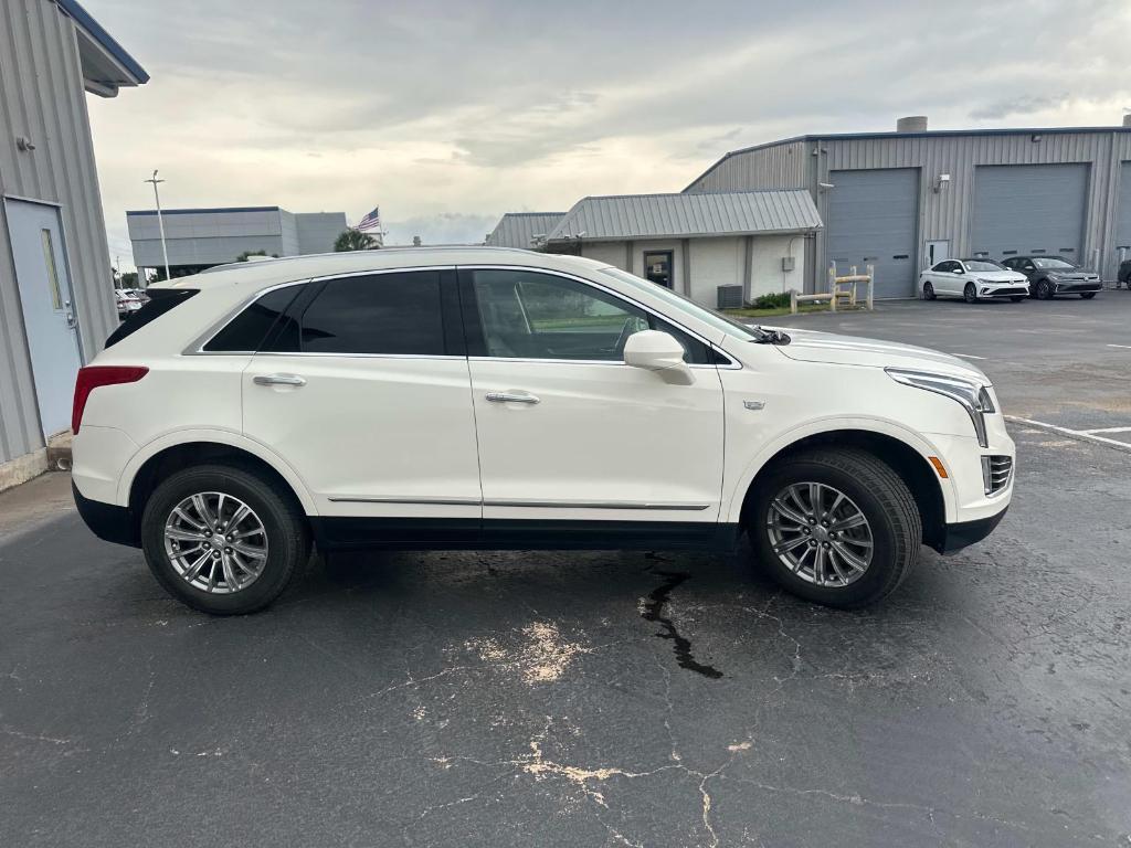 used 2019 Cadillac XT5 car, priced at $22,490