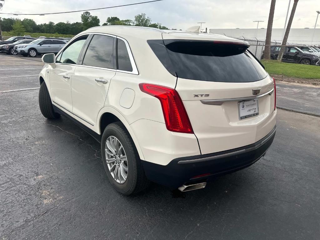 used 2019 Cadillac XT5 car, priced at $22,490