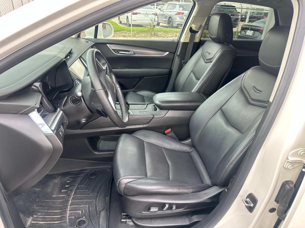 used 2019 Cadillac XT5 car, priced at $22,490