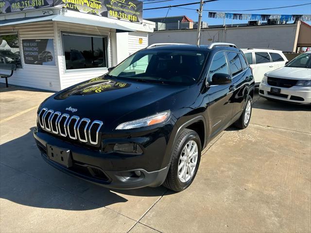 used 2017 Jeep Cherokee car, priced at $10,997
