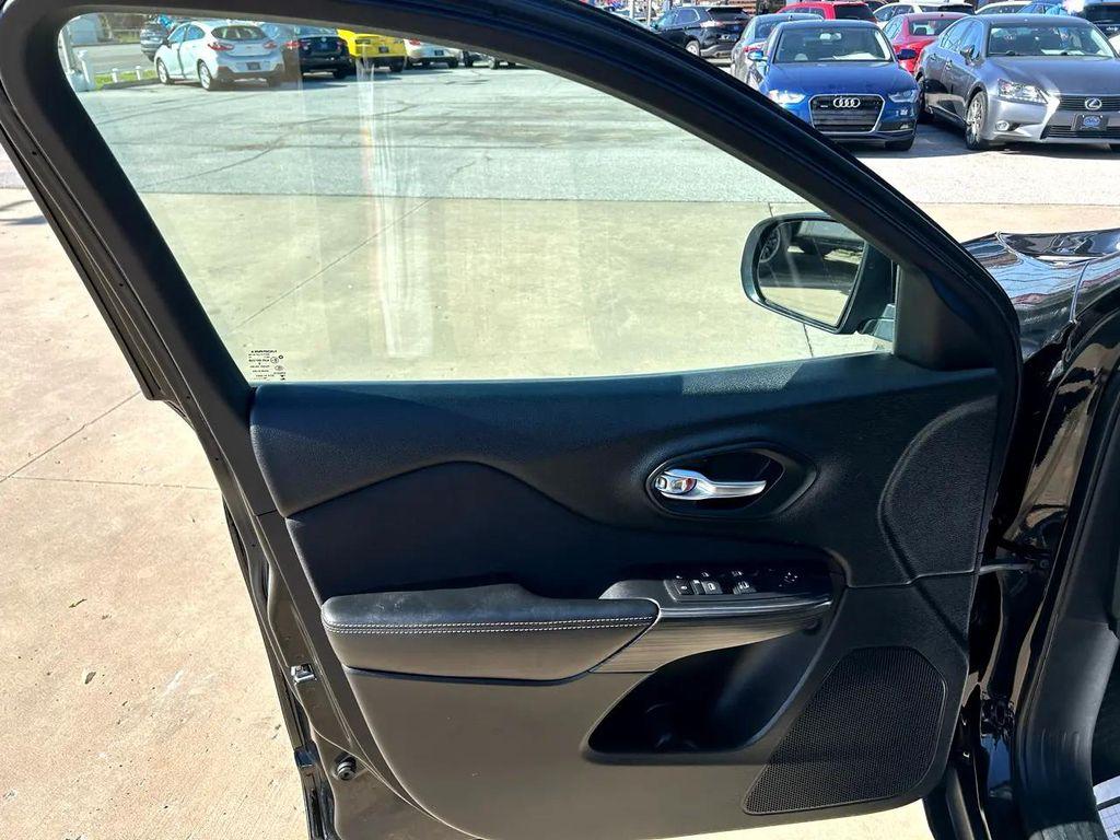 used 2017 Jeep Cherokee car, priced at $10,897