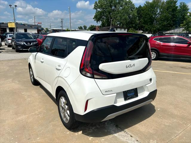 used 2024 Kia Soul car, priced at $14,497