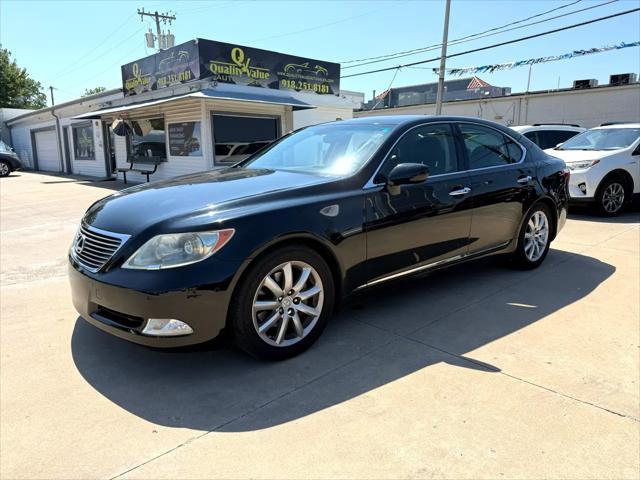 used 2007 Lexus LS 460 car, priced at $11,497