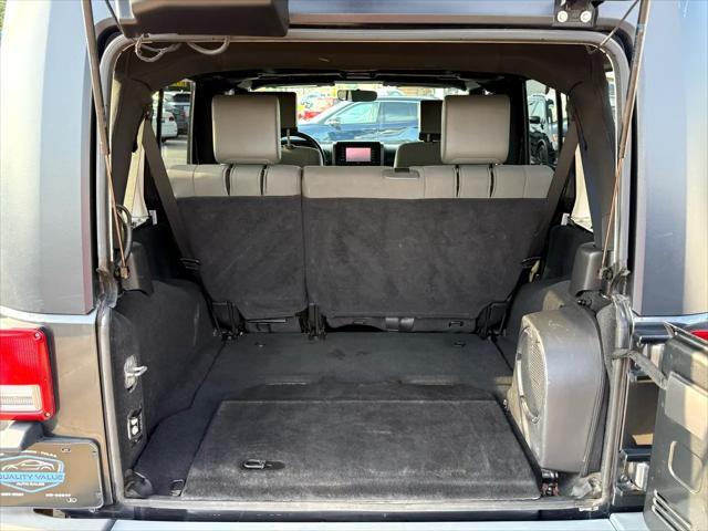 used 2010 Jeep Wrangler Unlimited car, priced at $13,497