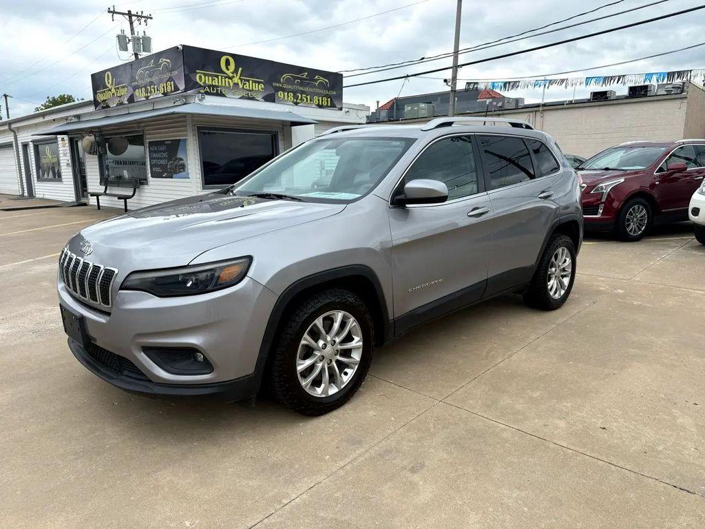 used 2019 Jeep Cherokee car, priced at $11,497