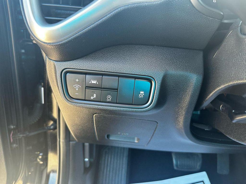 used 2022 Kia Soul car, priced at $12,890