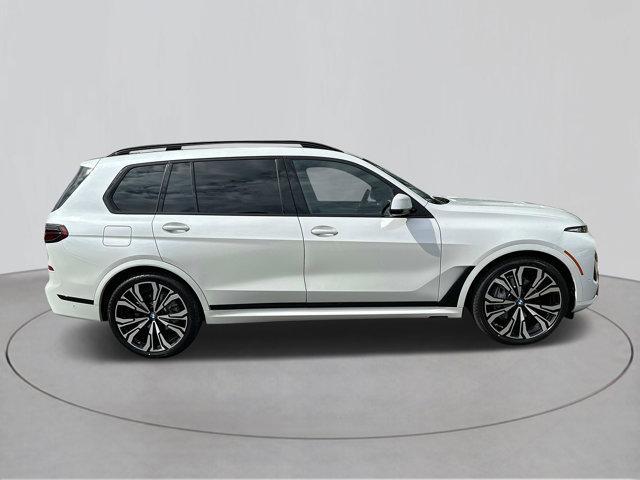 new 2025 BMW X7 car, priced at $99,855