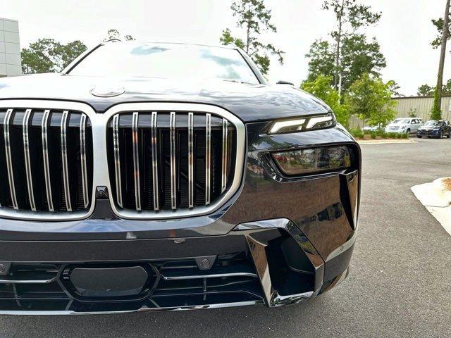 new 2025 BMW X7 car, priced at $100,955