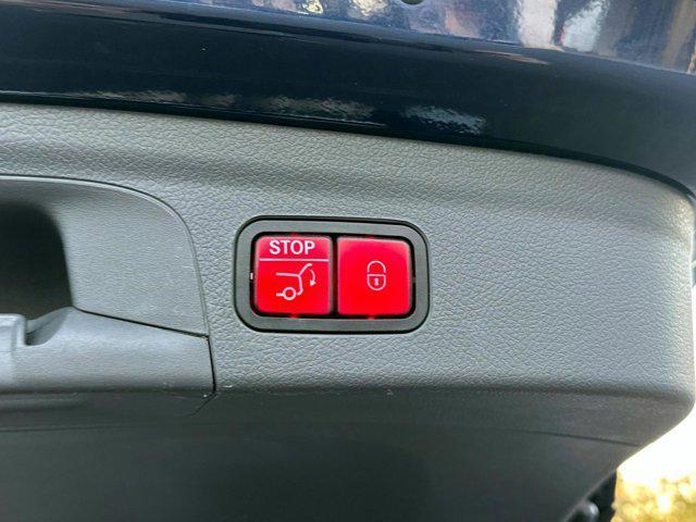 used 2020 Mercedes-Benz GLE 350 car, priced at $29,773