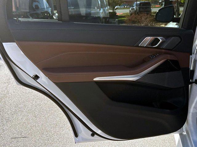 new 2026 BMW X7 car, priced at $98,165