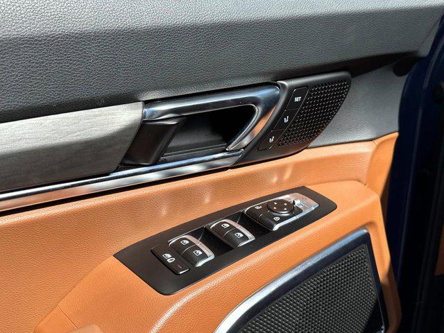 used 2024 Kia Telluride car, priced at $46,365