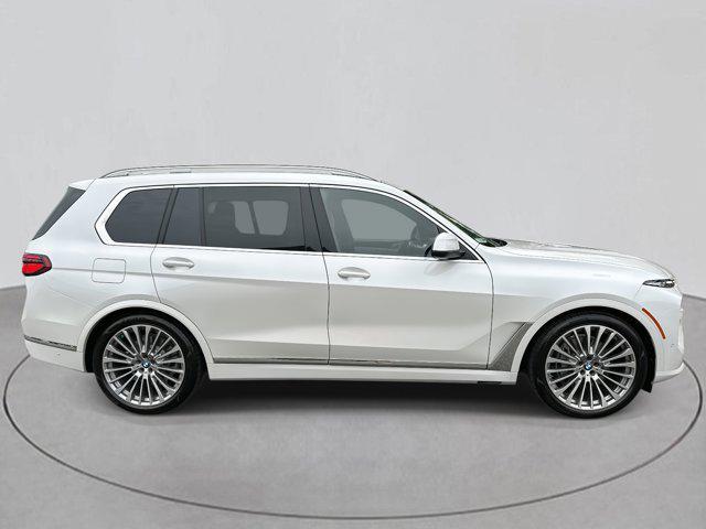 new 2026 BMW X7 car, priced at $96,784