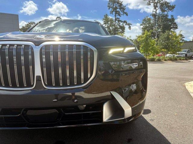 new 2025 BMW X7 car, priced at $93,475