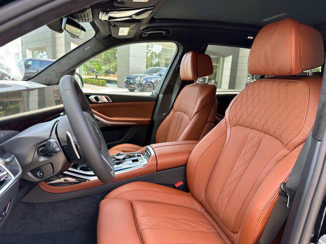 new 2026 BMW X7 car, priced at $120,175