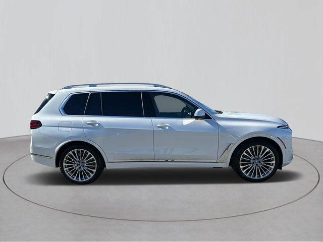 new 2025 BMW X7 car, priced at $96,670