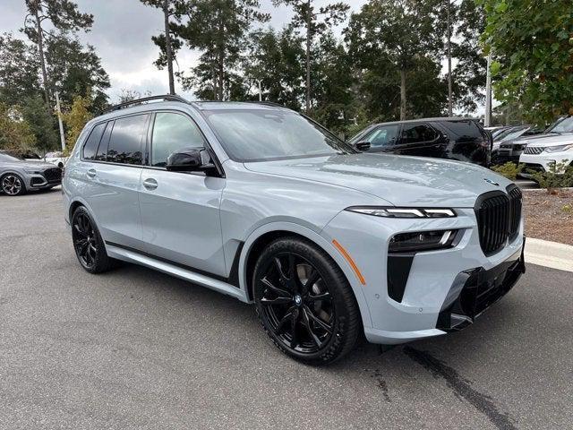 new 2025 BMW X7 car, priced at $123,720