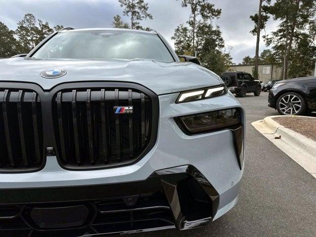 new 2025 BMW X7 car, priced at $123,720