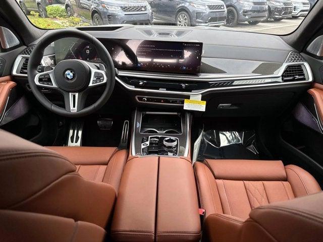 new 2025 BMW X7 car, priced at $123,720