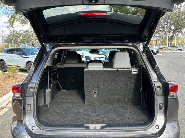 used 2021 Toyota Highlander car, priced at $26,677