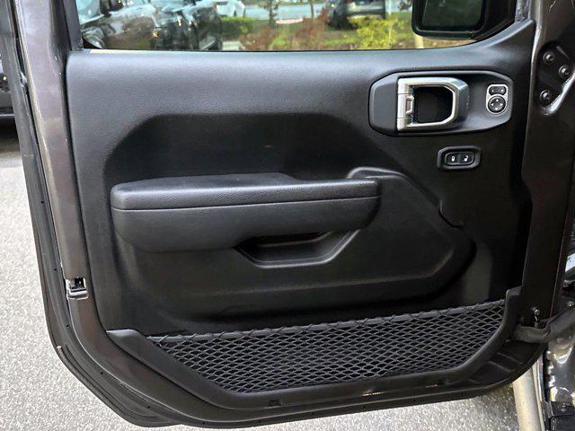 used 2022 Jeep Gladiator car, priced at $33,773