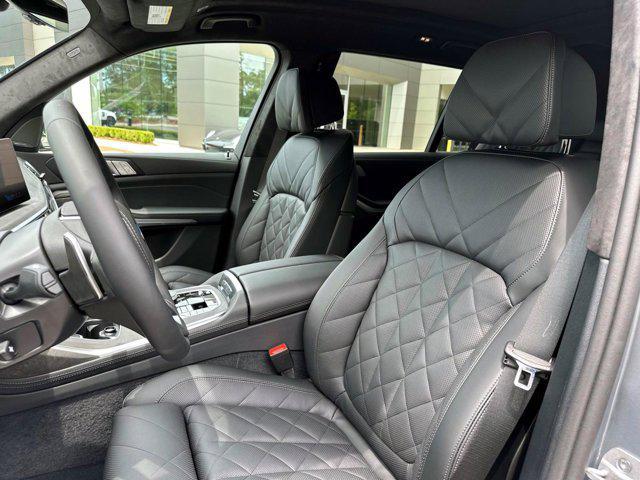 new 2026 BMW X7 car, priced at $95,585
