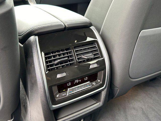 new 2026 BMW X7 car, priced at $95,585