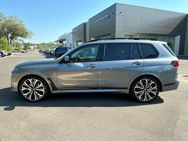 new 2025 BMW X7 car, priced at $108,425