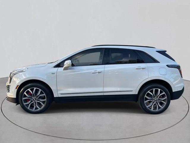 used 2023 Cadillac XT5 car, priced at $37,573