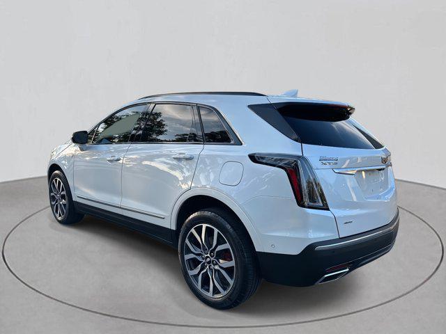 used 2023 Cadillac XT5 car, priced at $37,573