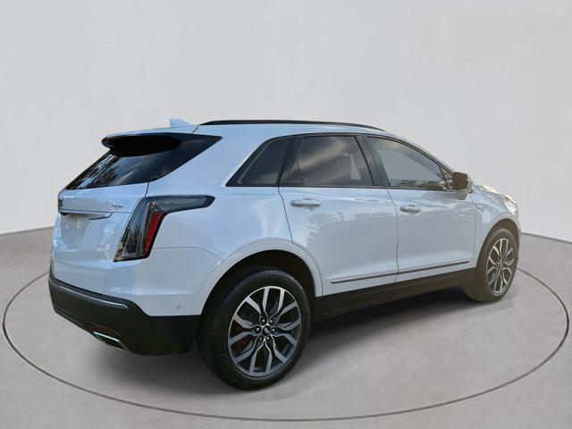 used 2023 Cadillac XT5 car, priced at $37,573