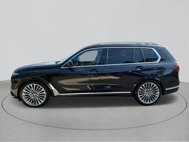 new 2025 BMW X7 car, priced at $95,275