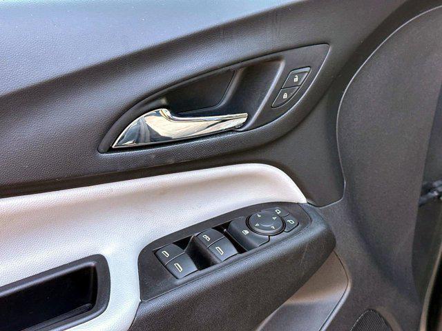 used 2020 Chevrolet Equinox car, priced at $18,591