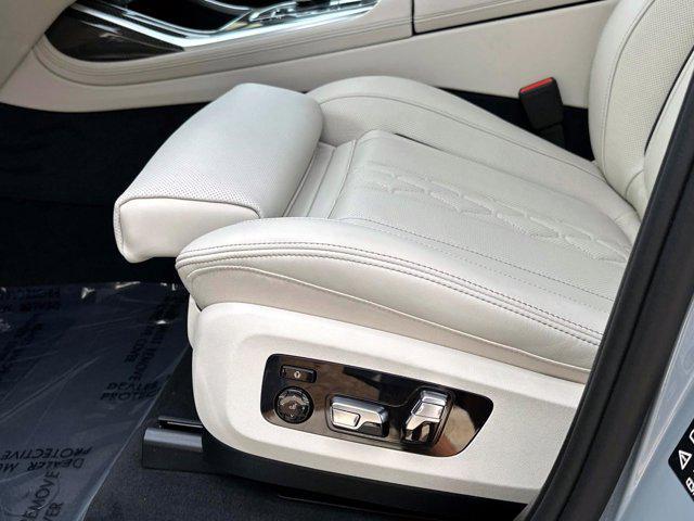 new 2026 BMW X7 car, priced at $124,575