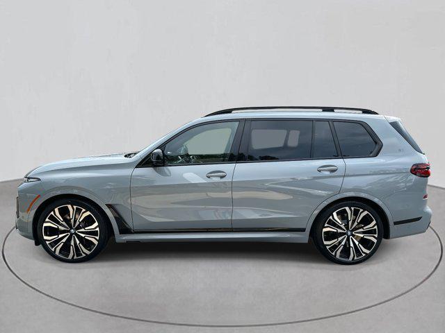 new 2026 BMW X7 car, priced at $124,575