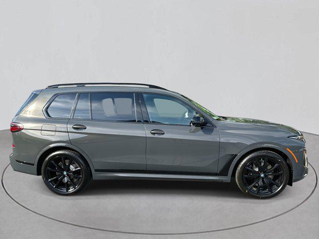 new 2026 BMW X7 car, priced at $122,425