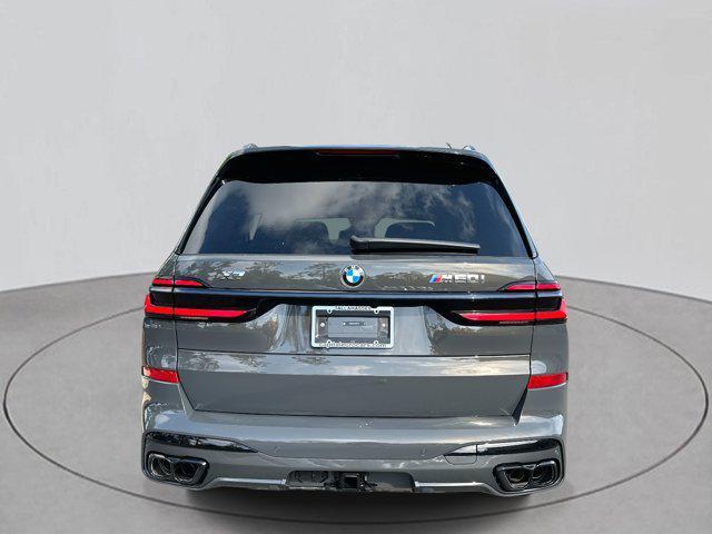 new 2026 BMW X7 car, priced at $122,425