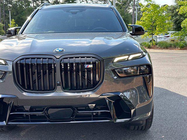 new 2026 BMW X7 car, priced at $122,425