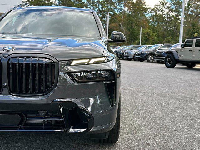 new 2026 BMW X7 car, priced at $102,735