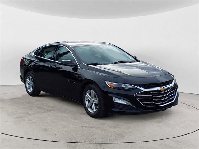 used 2024 Chevrolet Malibu car, priced at $22,988