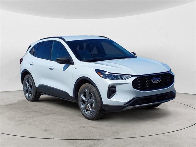 used 2025 Ford Escape car, priced at $30,888