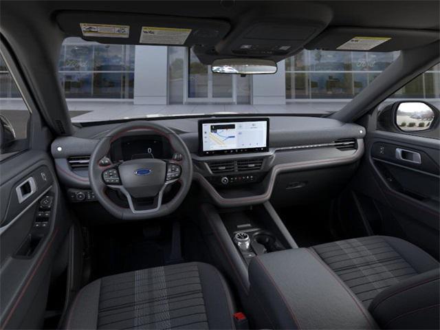 used 2025 Ford Explorer car