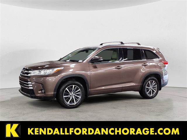 used 2017 Toyota Highlander car, priced at $12,961